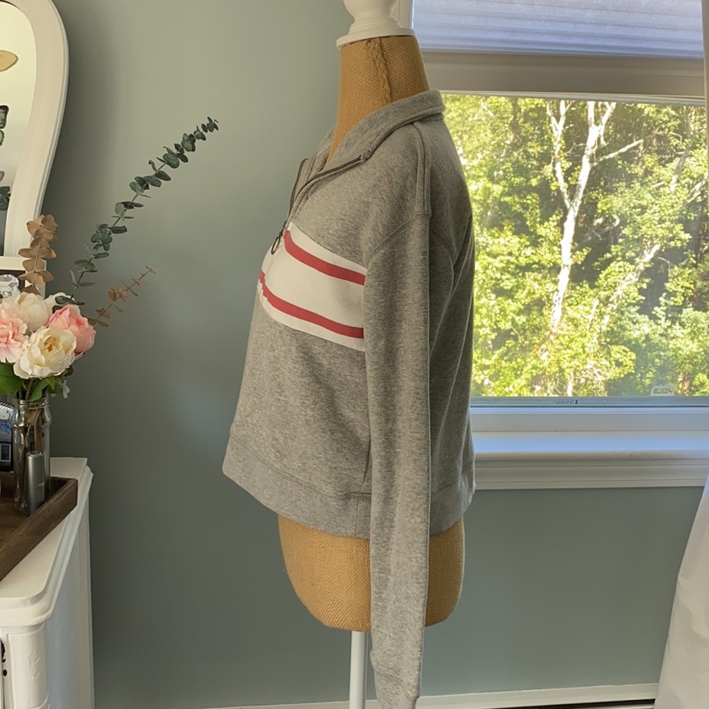 Aero Stripe Crop Top Sweater Top - Picture 4 of 10